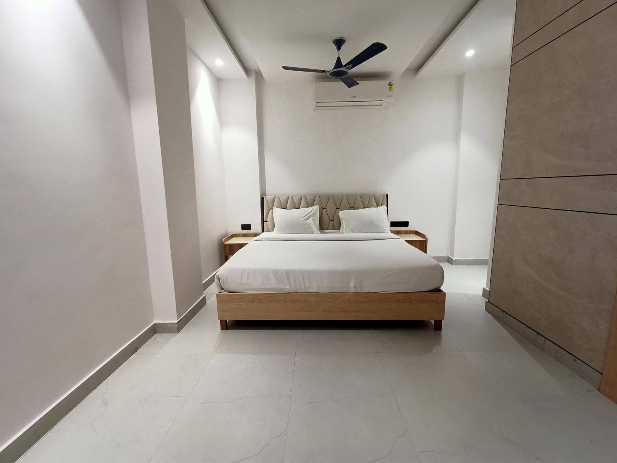 Hotel Global Inn -1 Km From Railway Station - Lift Food And Free Parking Lucknow Zewnętrze zdjęcie