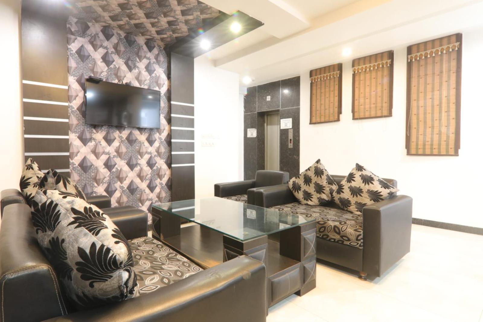 Hotel Global Inn -1 Km From Railway Station - Lift Food And Free Parking Lucknow Zewnętrze zdjęcie